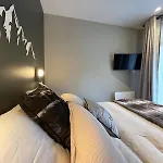 Grand Cosy 10-12 Pers Ax Thermes Centre Terrasse Parking