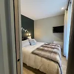 Grand Cosy 10-12 Pers Ax Thermes Centre Terrasse Parking *