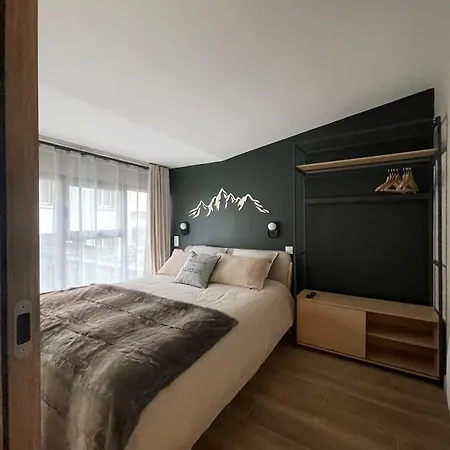 Grand Cosy 10-12 Pers Ax Thermes Centre Terrasse Parking