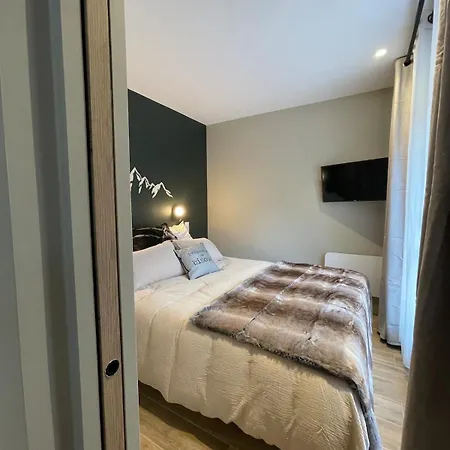 Grand Cosy 10-12 Pers Ax Thermes Centre Terrasse Parking *